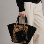 Éclat Tote　自分の為に作ったバッグから生まれた　３WAYトートバッグ　ブラック×グレージュモカ　ポーチ・タッセル付き