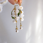 【本物のすずらん】•.幸福の再来.•   Petit Muguet Brise-そよ風に揺れる小さなすずらん-  ピアス/イヤリング　no.1508
