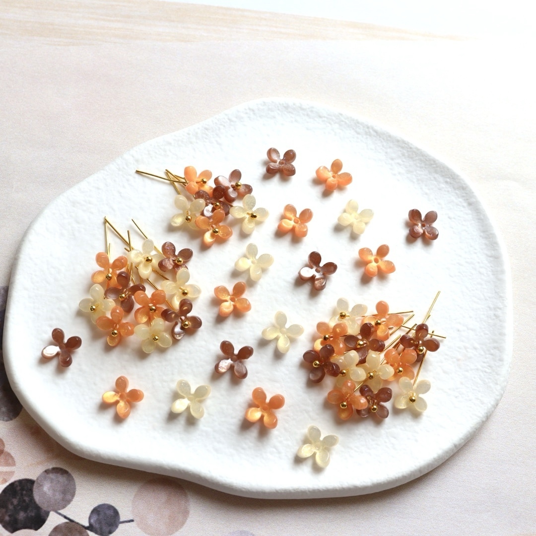 オリジナル作品☆8mm キンモクセイ アジサイ 四つ葉 お花のパーツ
