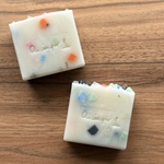 【贅沢な香り&映えNo. 1】GÜELL Face&Body Soap 石鹸　手作り石鹸 ハンドメイド石鹸　ボディソープ　instagram映え　インスタ映え