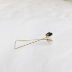 graphite《Swarovski》/ earring
