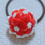  イチゴタルト🍓ヘアゴム