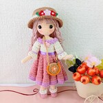 ✿ドレープスカートの女の子🩷 着せ替えあみぐるみ