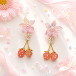 【キッズ】お花のカボションといちごのイヤリング ピンク