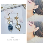 ＃579　アシンメトリー　アンティークハート×リボン　グレーマーブル　パール　大ぶりデザイン　大人かわいい♡ピアス/イヤリング/樹脂ノンホールピアス