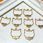 秋冬SALE <2種類 8個> リボン猫とおひげ猫 チャーム レジン枠 コネクター ゴールド