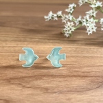 鳥ピアス　ミントブルー　北欧