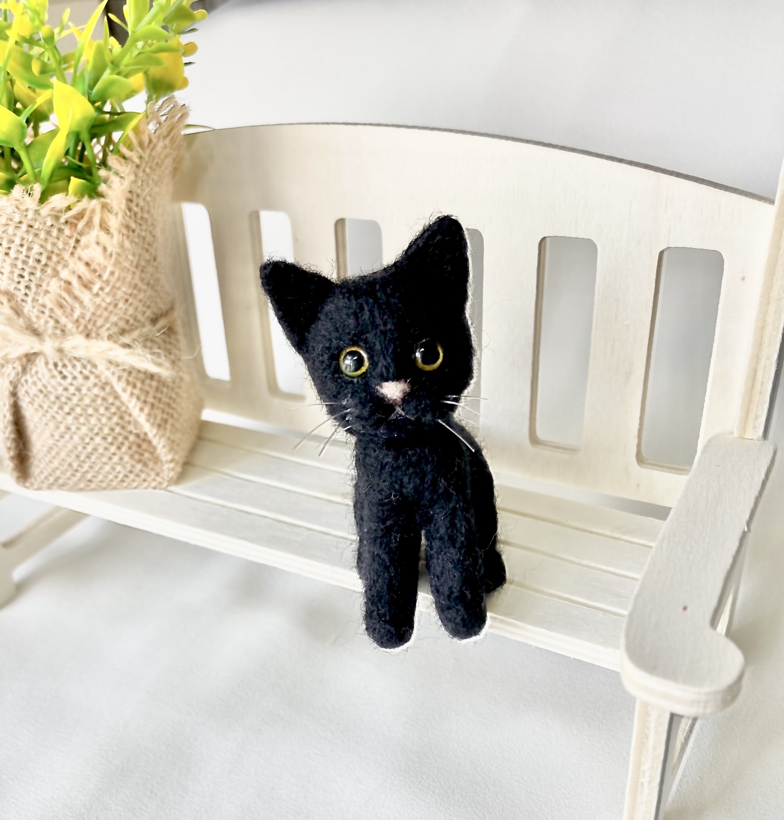 リトルブラックキャット 黒猫 ミニチュア 海外作家様 ハンドメイド ぬいぐるみ リトルブラックキャット 黒猫 ミニチュア 海外作家様 ハンドメイド