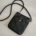 【気まぐれSALE中】お花キルトのポシェット￤ショルダーバッグ￤スマホポーチ￤超軽量￤ちょっとそこまで￤セット購入でお得！