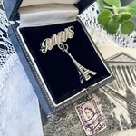 ブローチ英国買い付け♪ ヴィンテージブローチ「PARIS」エッフェル塔のブローチ