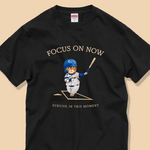 「FOCUS ON NOW」コットンTシャツ/送料無料