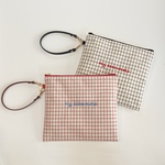 ［新作］"my essentials" 刺繍フラットファスナーポーチ　キーホルダーにもなるハンドル付き