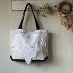 antiquelinen＆homespunlinen*手刺繍*シープスキントートバッツ*羊革*アンティークリネン*ホームスパン*モノトーン