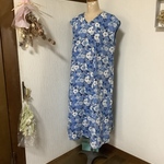 ユワ花柄　ワンピース💕