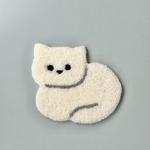 小さなねこラグ（香箱座り / 白猫）｜小物置き・アクセサリートレイ