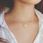 ラスト1点！Crystal Flower Necklace