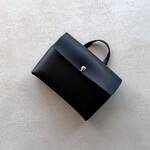ハトメオコシのハンドバッグ｜BULGAROレザー｜イタリアンレザー｜棒オコシ