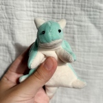 ドラゴンのぬいぐるみ(にゅーえめらるど)🐉【どらこ】