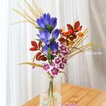 秋草花の特別グラスアレンジ・日本の風物詩。 和の草花と実りの秋で楽しむ日本の秋。季節を愛でる特別グラスアレンジに活けた秋色の花々