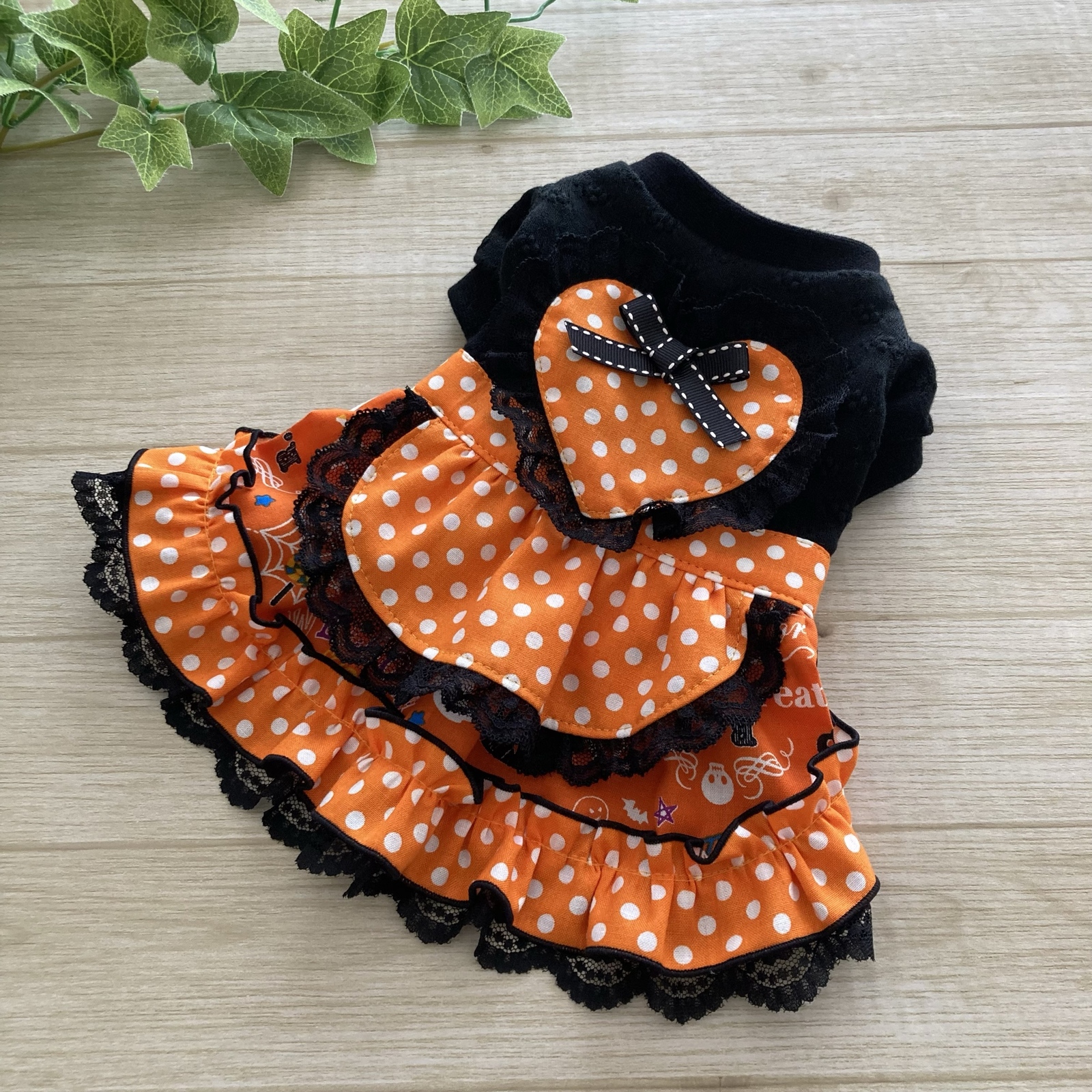 完成品☆ハロウィンのエプロンワンピ - サクの洋服屋さん | minne