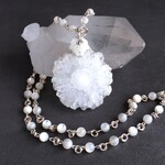  ＜ソーラークォーツ＞ オーナメント ペンダントネックレス _ silvery white wire