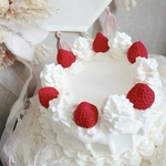 【ドリップ新作】いちごかわいい♡ケーキトッパー付きドリップバースデーケーキ