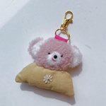 ぺぺくまさんキーホルダー🧸🍒