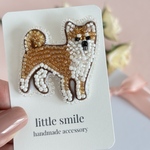【A023】ビーズ刺繍で作った犬の小さなブローチ　うちの子シリーズ 2way 柴犬