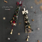 ＜超早割特価・予約販売＞ 壁掛けクリスマスツリー ＊ 森の香りのバトンツリー