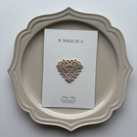 antique heart clip