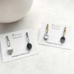 《ゴールドあり》黒蝶貝 フラットオーバル ＋chain  pierce サージカルステンレスピアス 金具変更可