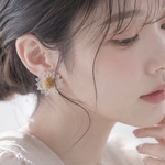 クリアフラワーピアス（イヤリング）