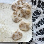 【2粒】23×20mm/ミルクティーマーブル/ゴールドライン/ネコカボション