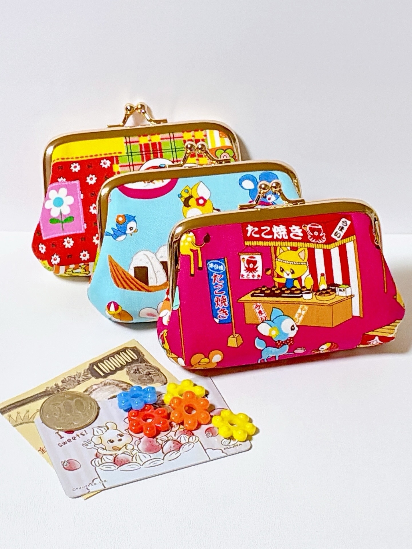 レトロアニマル カラフルパッチワーク柄】コンパクトがまぐち財布