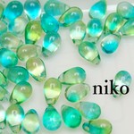 ドロップビーズ♬グラデーション4×6mm/20粒/黄緑
