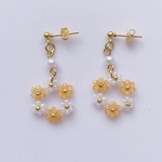 お花のピアス(🧡)