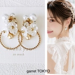 【NEW】じゃらじゃらイヤリング　ピアス　フープ　ゴールド　わっか　ねじりフープ　花　パール　結婚式　パーティー　華やか　デート　インスタ　ビジュー