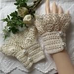 ☆つけ袖　レースカフス★レース編み　手編み　編み物　ハンドメイド