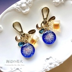 海辺の花火｜花火を閉じ込めた雫のキーホルダー