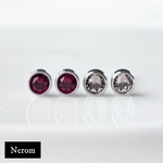 4粒セット｜シャム グレージュ 3mm｜一粒ピアス｜サージカルステンレス｜クリスタルガラス｜小さい つけっぱなし シンプル オフィス 仕事 シルバー くすみカラー 赤