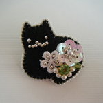 ビーズ刺繍ねこちゃんブローチ(黒)
