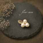 white berry  ホワイトベリーのブローチ〈original〉  kiska・gold