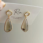 ｜当店人気トップ２位｜大人シックなガラスビーズ×チタンフープピアス/イヤリング/シンプルゴールドフープ 雫 Rinアレルギー  30代 40代 揺れる 大人 人気 痛くないイヤリング 