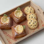 ミニチュアパン／オレンジデニッシュ＆チョコチップクッキー|木製トレー付き　【送料無料】