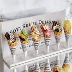 ④🍓🍦「SOFT SERVE DELIGHTS」🍋🍫6種の贅沢ミニチュア・ソフトクリーム　セット　（専用スタンド付き）
