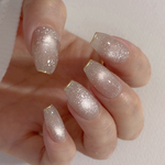 【人気No. 1】マグネットミラーフレンチ🪞　ネイルチップ　フラッシュマグネット　ブライダル　うるうるネイル　ベージュ　ミラーライン