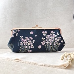     上品に華やぐ がま口長財布｜和モダン 花柄 ネイビー ピンク 上品 大人可愛い がま口財布