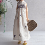 《受注制作》　22cmドール服　ラベンダーのスモッキング刺繍ワンピース
