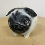 パグの貯金箱　F01