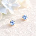 まるでピアス＊ひと粒のマグネットピアス＊ライトサファイヤ＊ゴールド